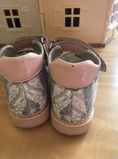 Босоножки woopy 28р