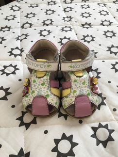 Босоножки для девочки 18 размер