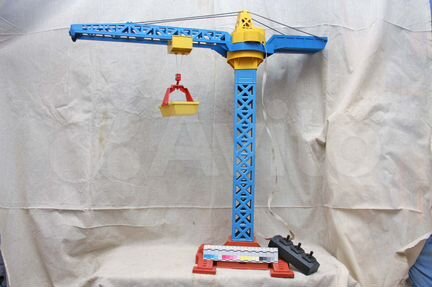 Механическая игрушка башенный кран знак СССР