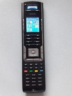 Универсальный пульт Logitech Harmony