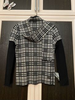 Кофта Burberry с шарфиком
