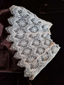 Кружевные антикварные манжеты