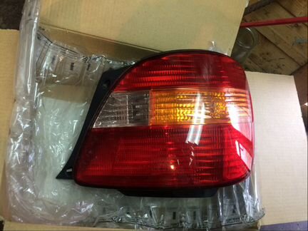 Lexus GS фонарь задний правый