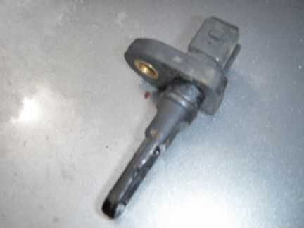 Датчик температуры воздуха 06B905379A VW Audi