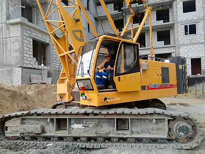 Пневмоколесный кран xcmg. Liebherr 154. Машинист крана пневмоколесного вакансии. Машинист крана пневмоколесного вакансии. Гусеничный и пневмоколесный кран.
