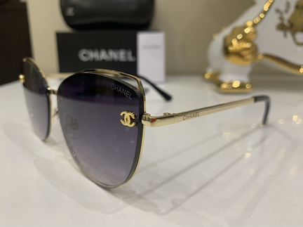 Очки солнцезащитные Chanel