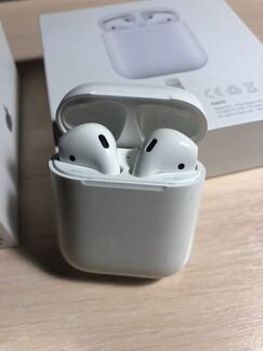 Оригинальные AirPods (1 поколение)
