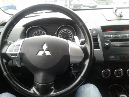 Mitsubishi Outlander 2.0 CVT, 2011, 136 983 км