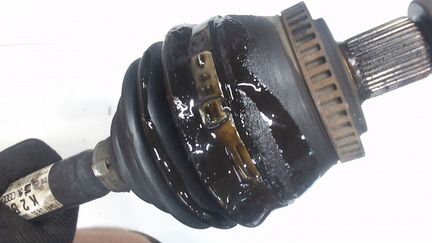 Привод шрус левый передний Audi A4 (B7), 2005