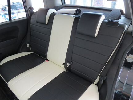 Модельные чехлы Форд Фьюжен из экокожи