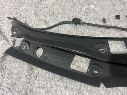 Bmw f34 комплект накладок капота под омыватель