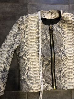 Куртка из гигант питона