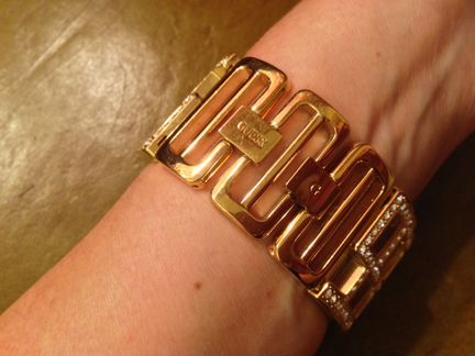 Часы женские Guess, США