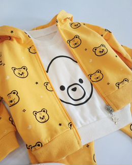 Костюм детский тройка