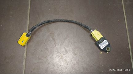 Датчик удара 2.8D KK Jeep Liberty 07-12