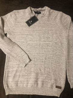 Свитер