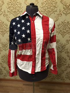 Рубашка в цветах американского флага