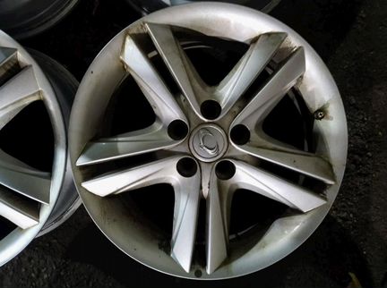 Диски бу оригинал R17 LU на Ssang Yong