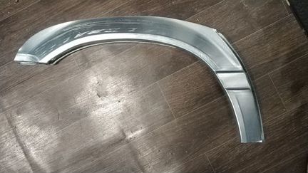 Ремонтная арка заднего крыла на бмв Е32 BMW E32