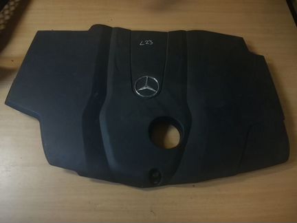 Мерседес W213 W205 GLC X253 накладка двигателя