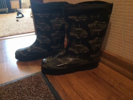 Сапоги резиновые