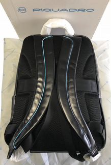 Стильный рюкзак из телячьей кожи Piquadro