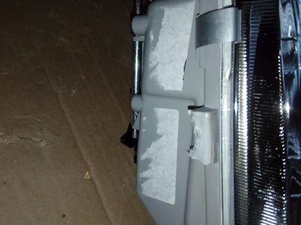 Фара передняя левая Hyundai HD 1998 2004