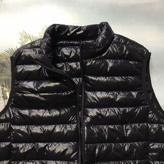 Жилет черный