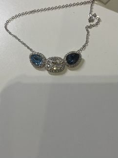 Swarovski колье, новое