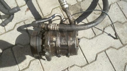 Компрессор кондиционера Audi A8 D2 3.3D 2001