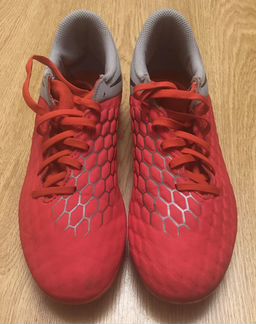 Бутсы футбольные Nike Hypervenom III FG