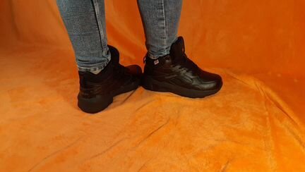 Зимние кроссовки