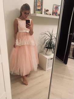 Платье для девочки новое