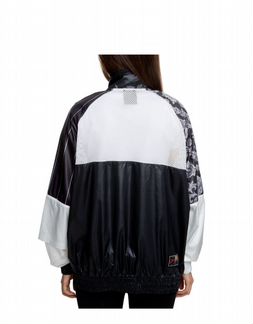 Стильная спортивная куртка NSW S, L