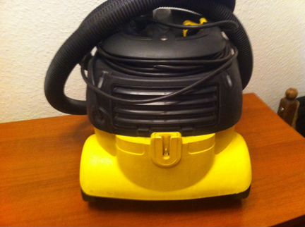 Пылесос karcher Т10