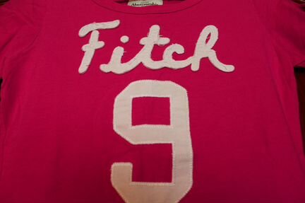 Футболка Abercrombie & Fitch