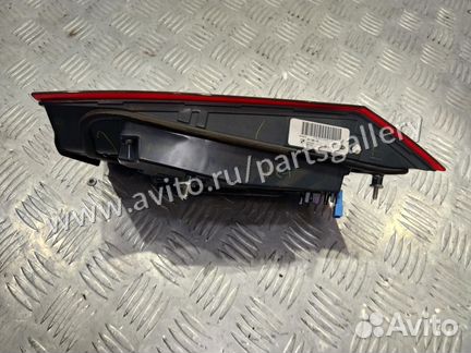 Фонарь внутренний правый BMW X5 F85