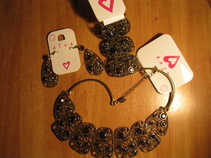 Бижютерия, часы женские