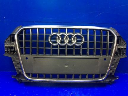 Решетка радиатора Audi Q3 8U 2011 - 2014