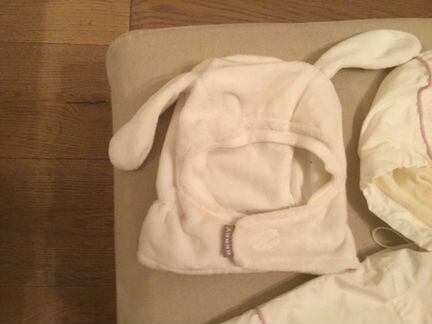 Комбинезон весна-осень размер 62-68+2 шапки