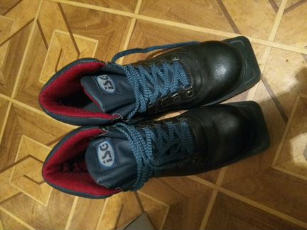 Лыжные ботинки ISG 42 размер