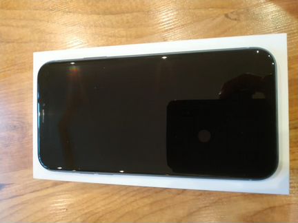 iPhone XR 128