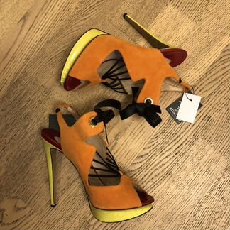 Новые туфли Nicholas Kirkwood оригинал р. 39