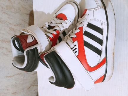 Кроссовки Адидас оригинал