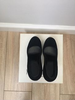 Туфли Yves Saint Laurent