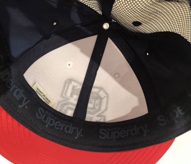 Бейсболка Superdry