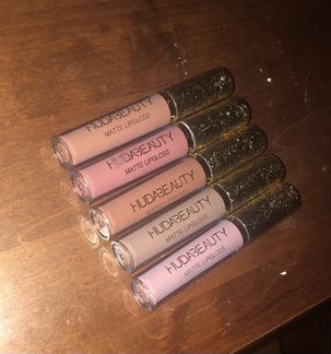 Новый Блеск для губ Hudabeuty