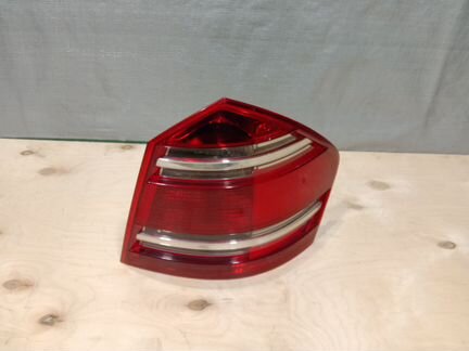 Стоп-сигнал задний правый Mercedes-Benz X164 Gl164