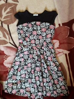 Очень красивое платье рост 140