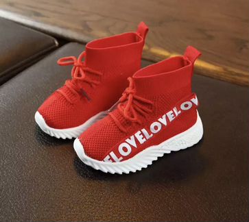 Продаю слипоны кроссовки детские